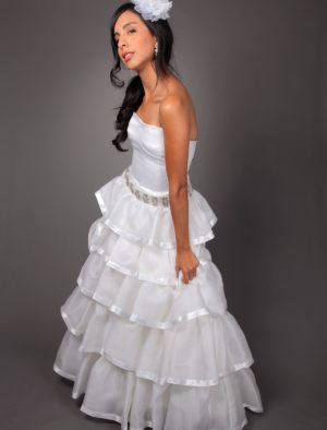 Happy Tiers strapless satin organza dress with chaple train